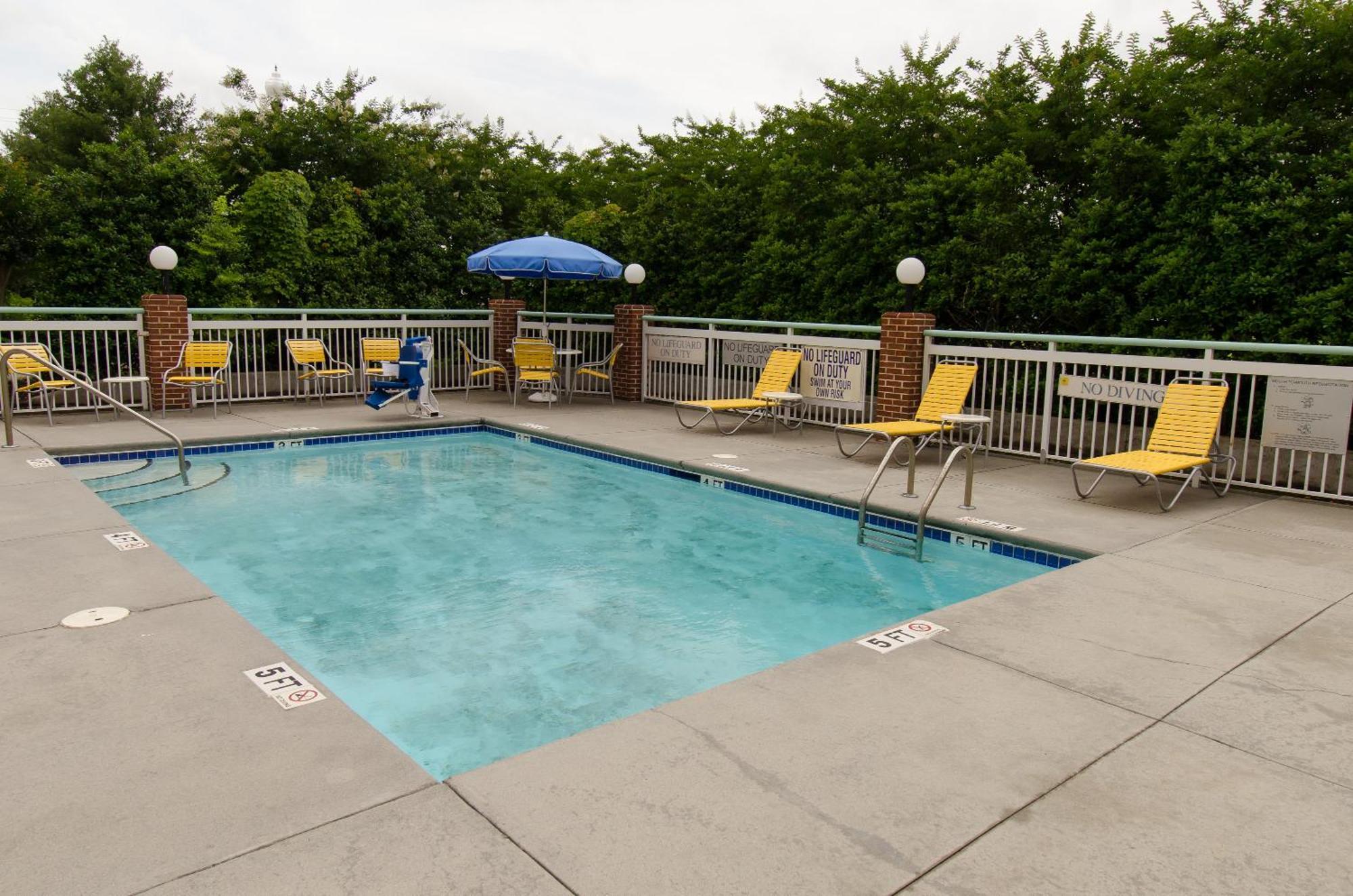 Fairfield Inn Hartsville Buitenkant foto